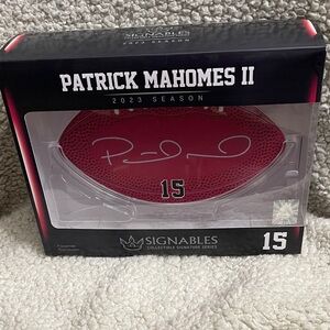 Patrick Mahomes II Signables stand